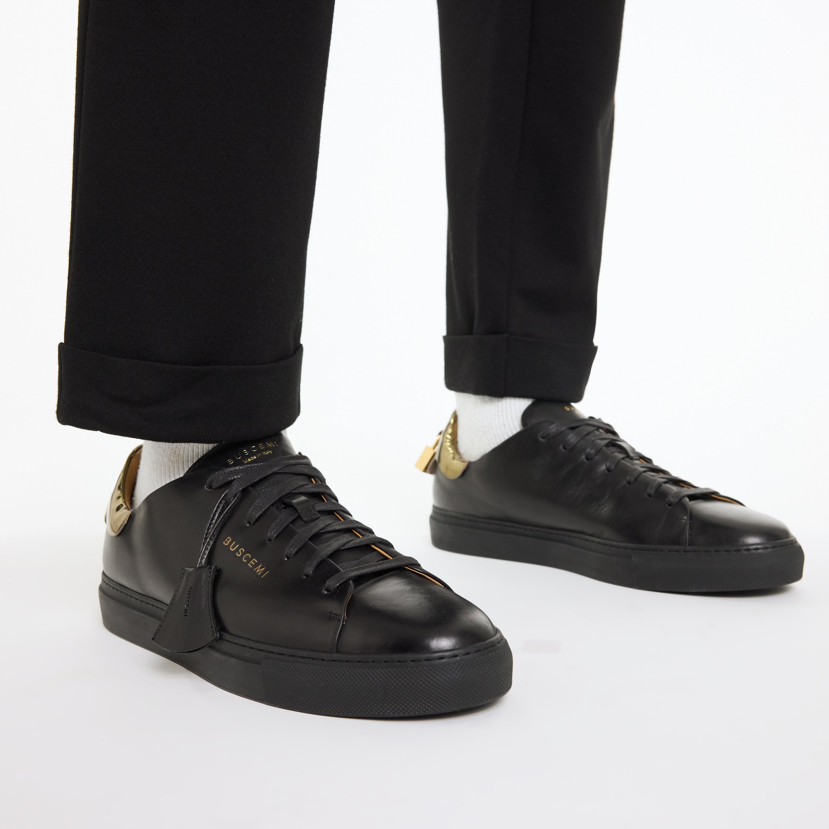 BUSCEMI QUEST LOW TOP LEATHER SNEAKER